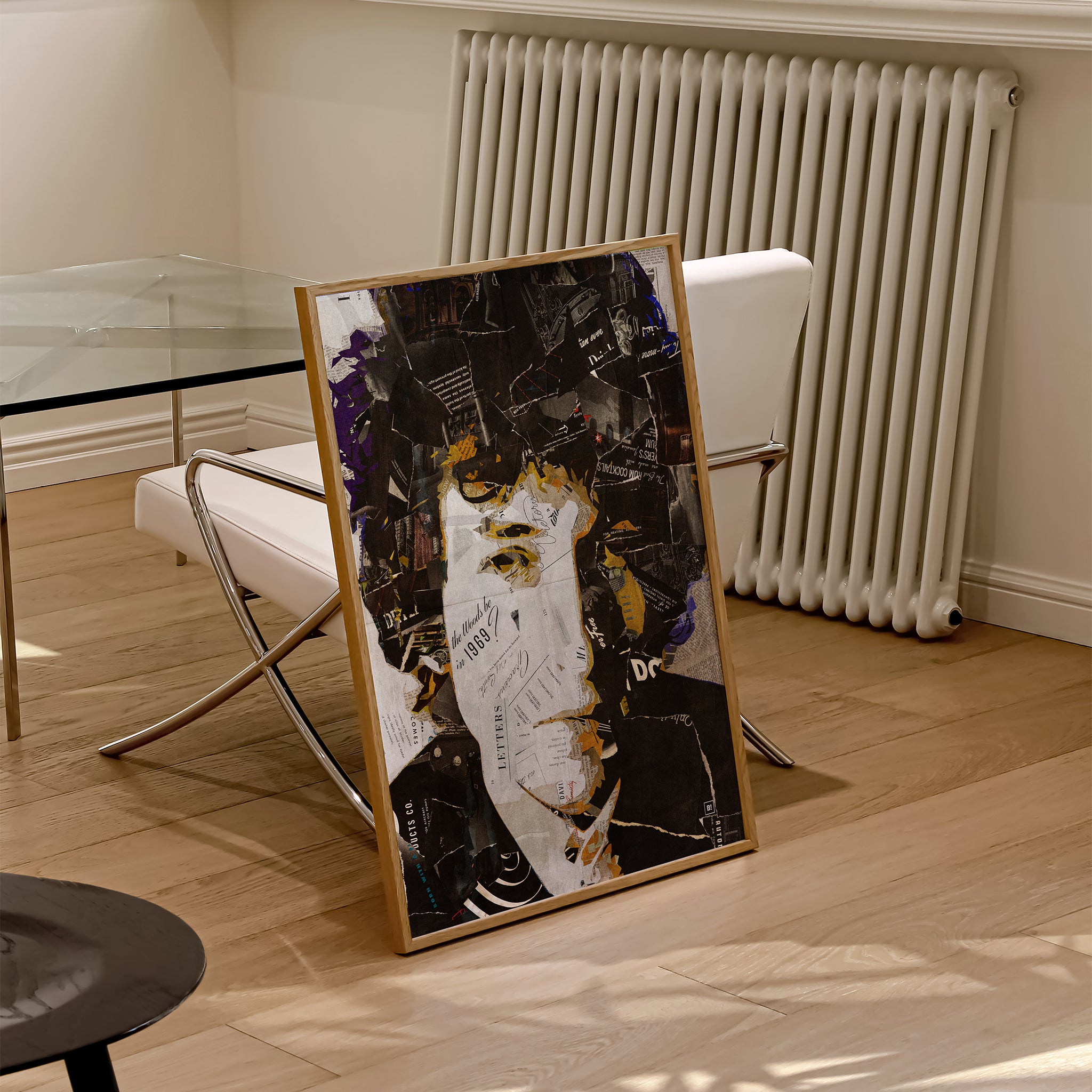 Be inspired by our iconic collage portrait art print of Bob Dylan. This artwork was printed using the giclée process on archival acid-free paper and is presented in a natural oak frame, capturing its timeless beauty in every detail.