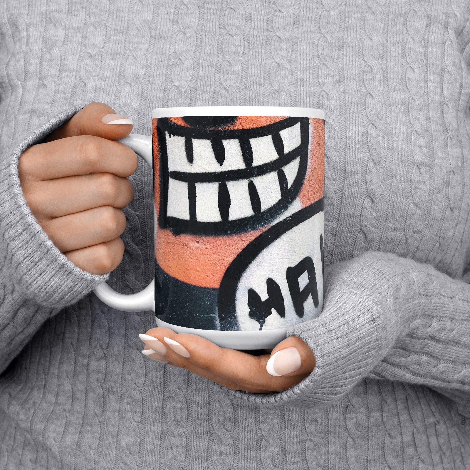 Be inspired by our Urban Art Coffee Mug "HA!" from Hamburg. This mug features an 15oz size with the handle on the left.