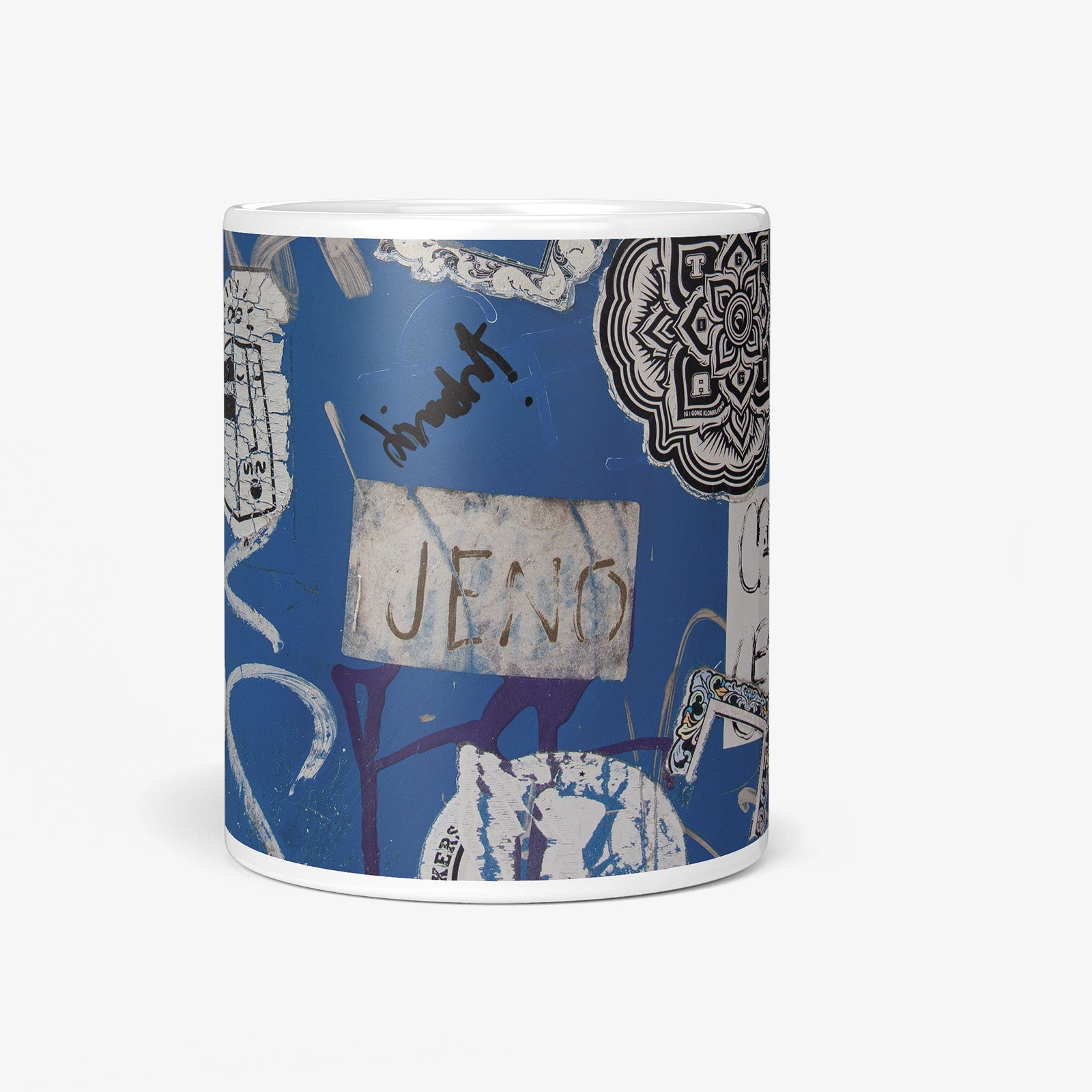 Be inspired by our Urban Art Coffee Mug "Leo Leo - No2" from Chiang Mai. This mug features an 11oz size with a front view.